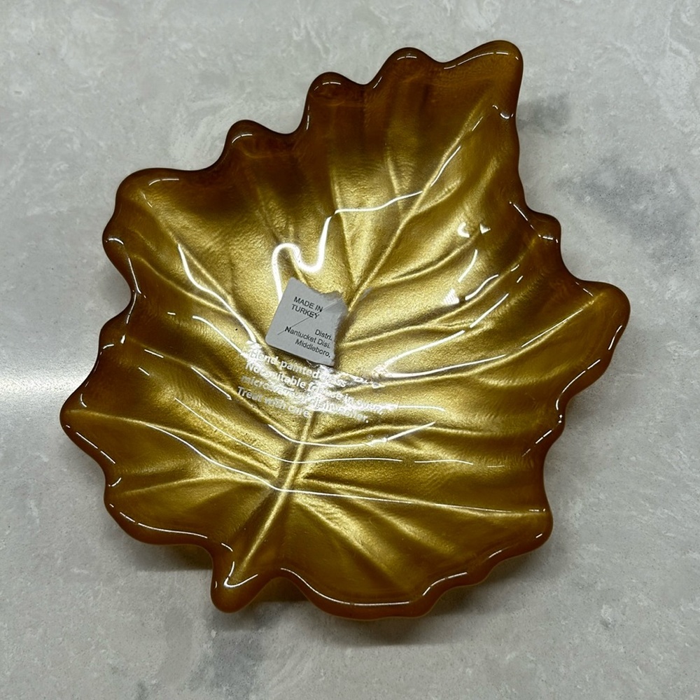 Turkish hand painted leaf glass dish